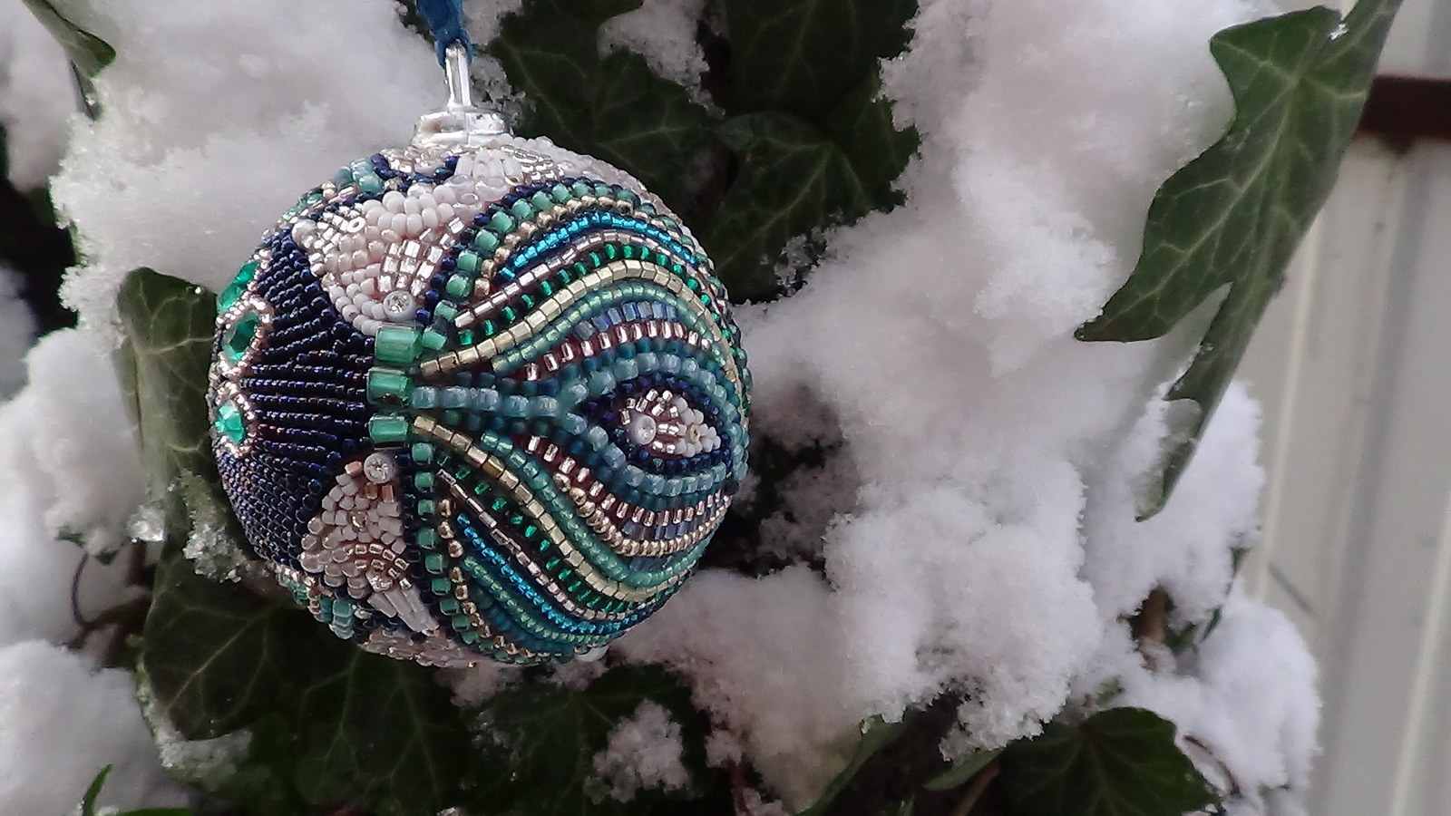 Christmas ball Fish - My, , Needlework without process, Beads, Christmas decorations, A fish, Bead jewelery, Longpost