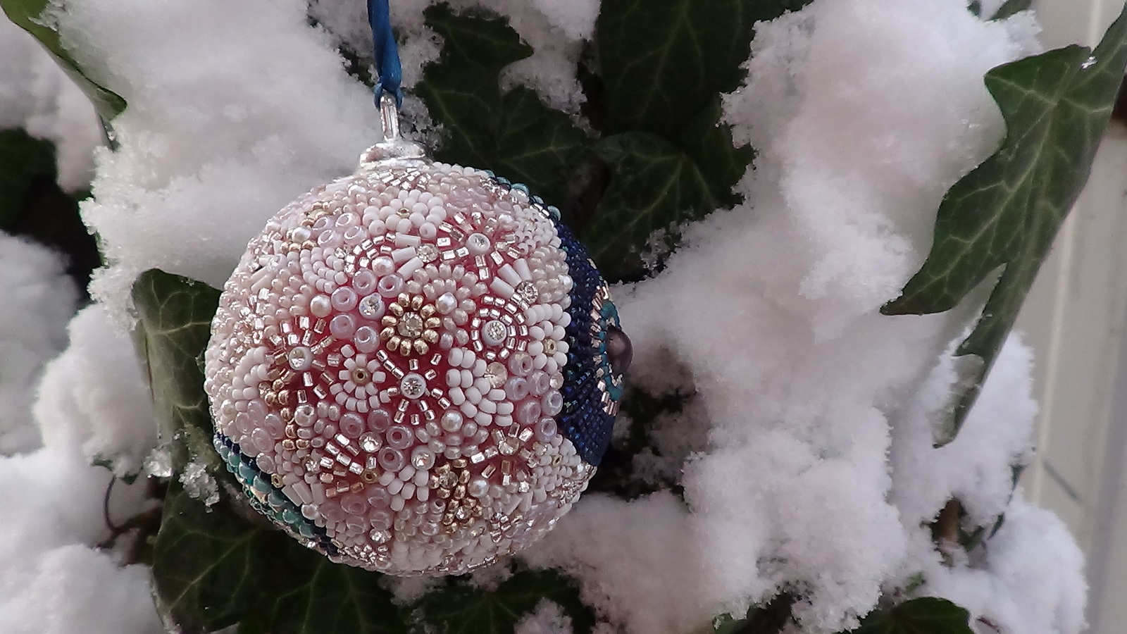 Christmas ball Fish - My, , Needlework without process, Beads, Christmas decorations, A fish, Bead jewelery, Longpost