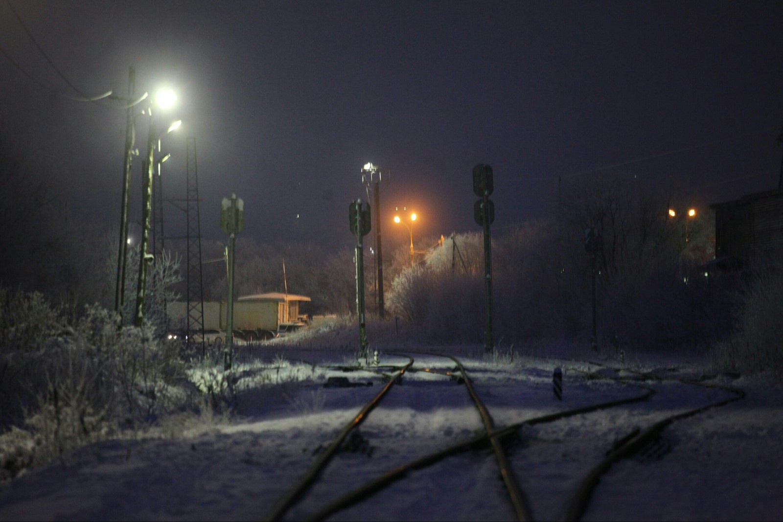 Мурманск. Полярная ночь. - Мурманск, Железная Дорога, Полярная ночь, Длиннопост