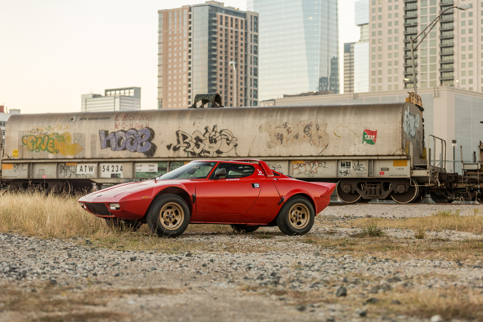 The legendary Lancia Stratos with low mileage sold for half a million dollars - Lancia Stratos, Lancia, Longpost