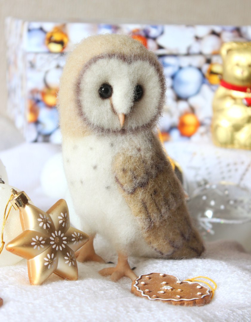 The last one this year is mine. Barn owl made of wool. - My, Needlework without process, Owl, Dry felting, Toys, Creation, Hobby, Handmade, With your own hands, Longpost