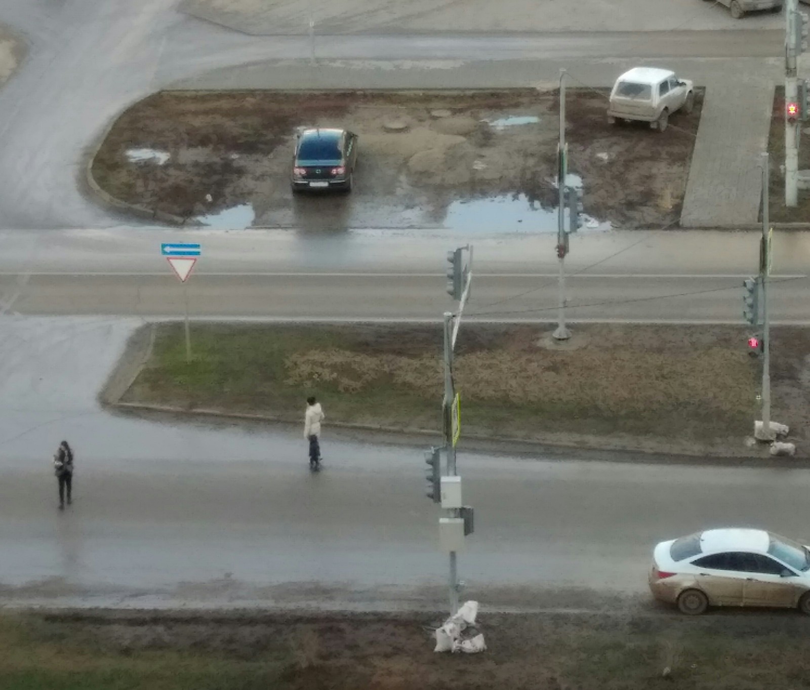 Crosswalk. Leventsovka. Rostov-on-Don. - My, Leventsovka, Crosswalk, Dirt, Danger, School, Longpost