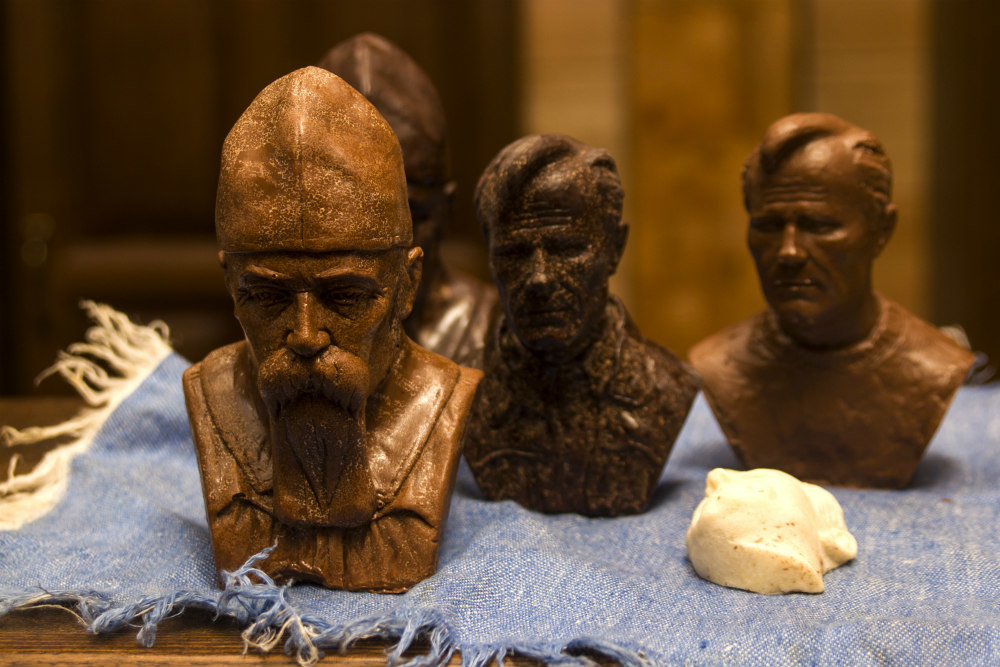 Eat Roerich! - Shukshin, Vladimir Putin, Roerich, , Chocolate, Sculpture made of chocolate, Longpost, Vasily Shukshin, Nicholas Roerich