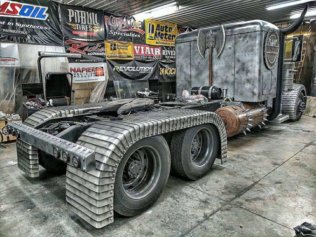 Prepared machine - Truck, Crazy Max