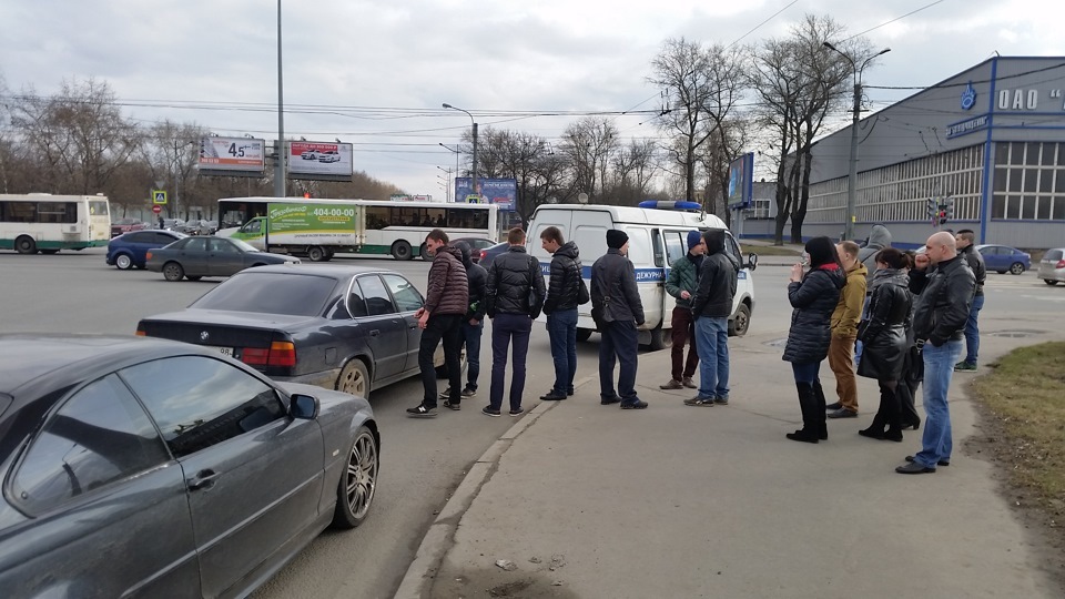 Перехват угнанной BMW E34 клубом Only BMW Organization | Санкт-Петербург - Моё, Угон, Санкт-Петербург, BMW, Перехват, Пятый Канал, Onlybmworganization, Onlybmw, Задержание, Видео, Длиннопост