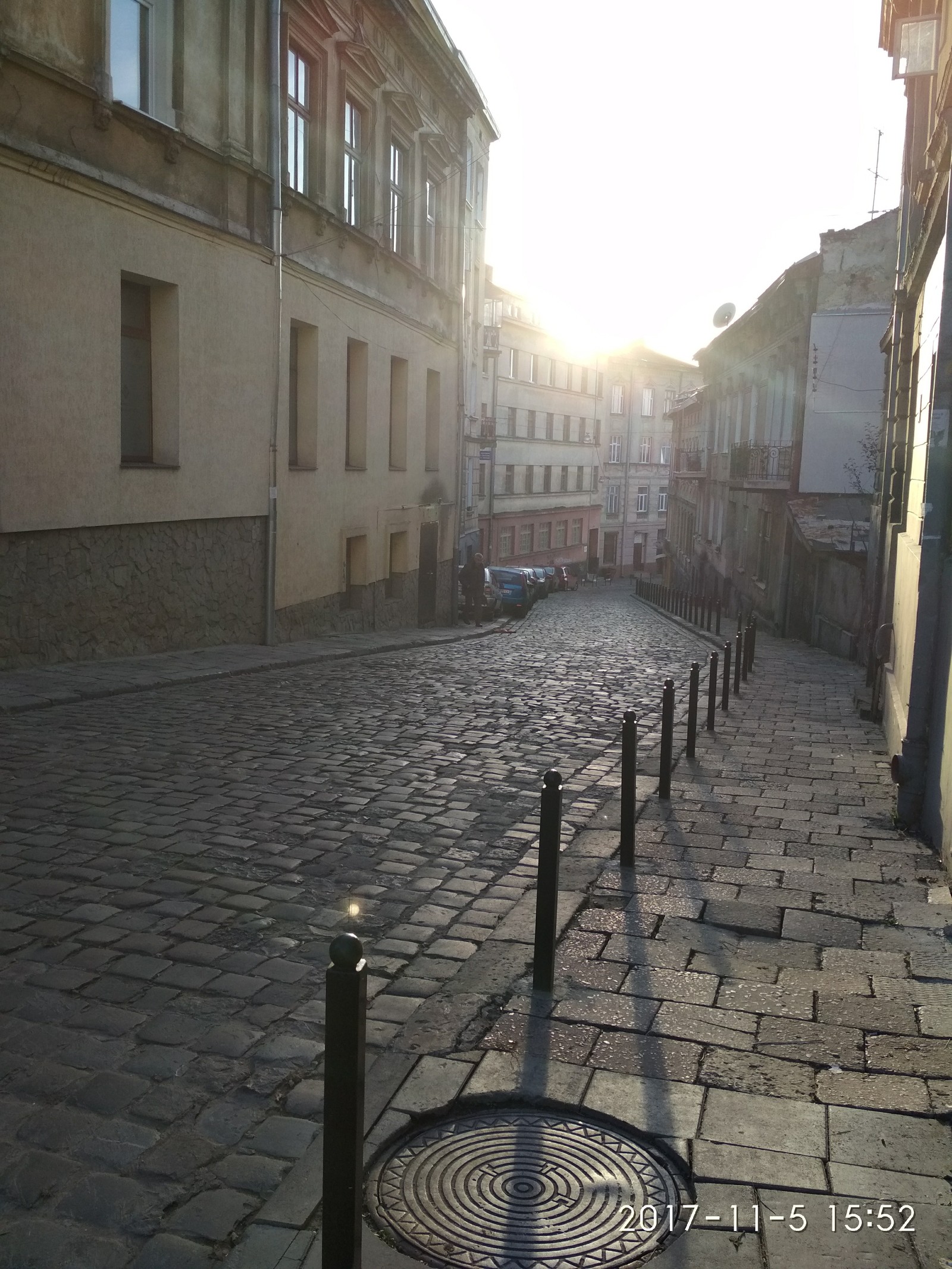 Quiet city street. - My, Town, Lviv, Sunset, Longpost