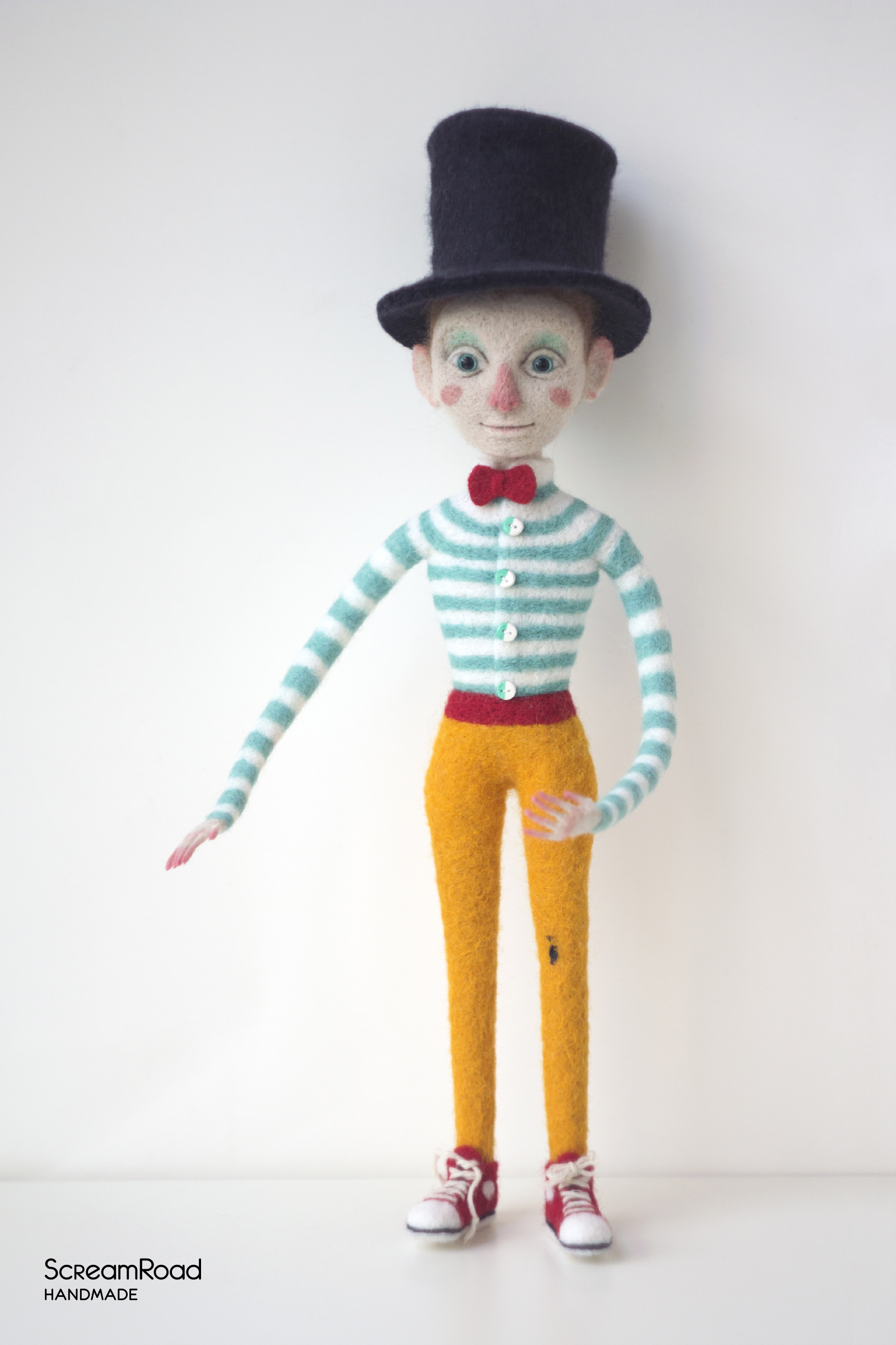 stop motion animation. Frame animation. Magician. Author's doll. Dry felting. - My, Dry felting, Wallow, Animation, , Frame-by-frame animation, , Stop-Motion, , Video, Longpost