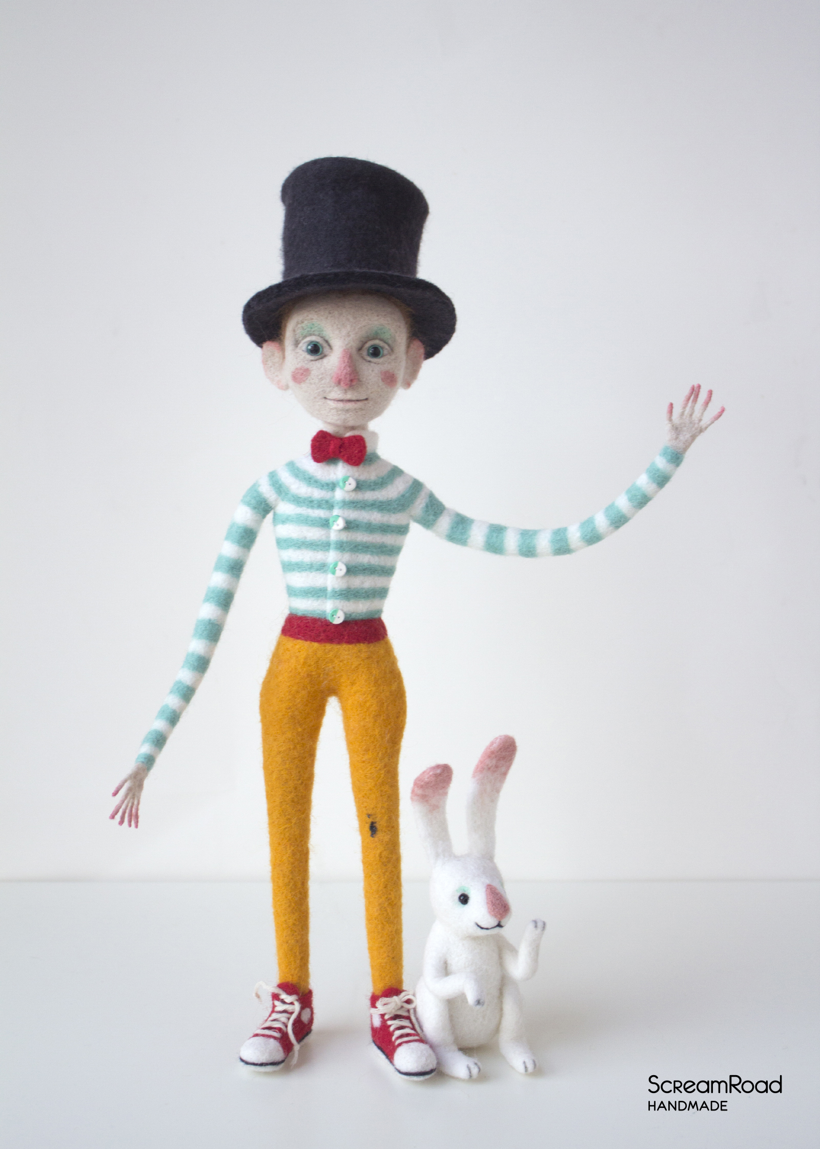 stop motion animation. Frame animation. Magician. Author's doll. Dry felting. - My, Dry felting, Wallow, Animation, , Frame-by-frame animation, , Stop-Motion, , Video, Longpost