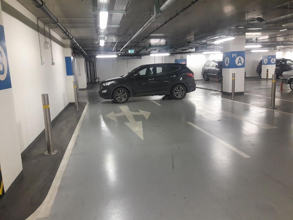 Parking in a shopping center in Baku - Parking, Parking Wizard, Baku