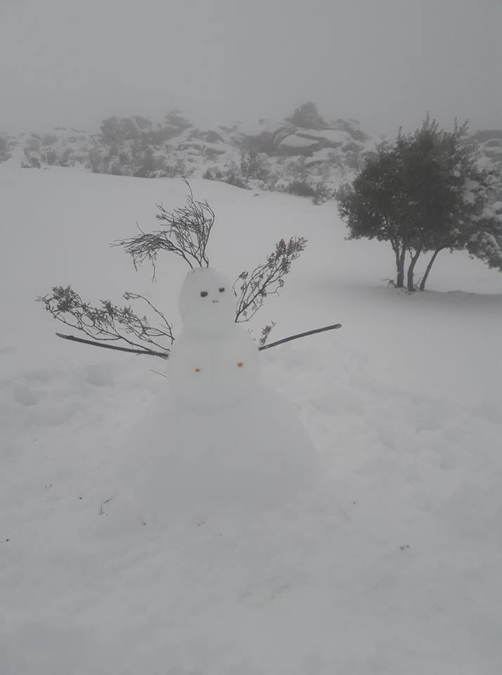 Close to Madrid - My, Madrid, Snow, snowman, Christmas, Spain, Heat, Longpost