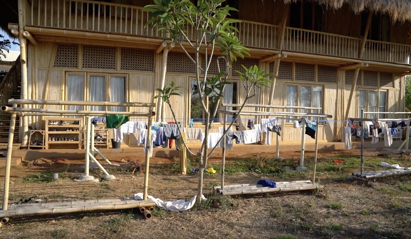 Eco school on the island of Sumba. - My, Asia, Travels, Indonesia, School, Video, Longpost