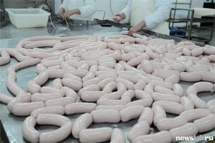 How is sausage made? - My, Meat processing plant, Sausage, , Longpost