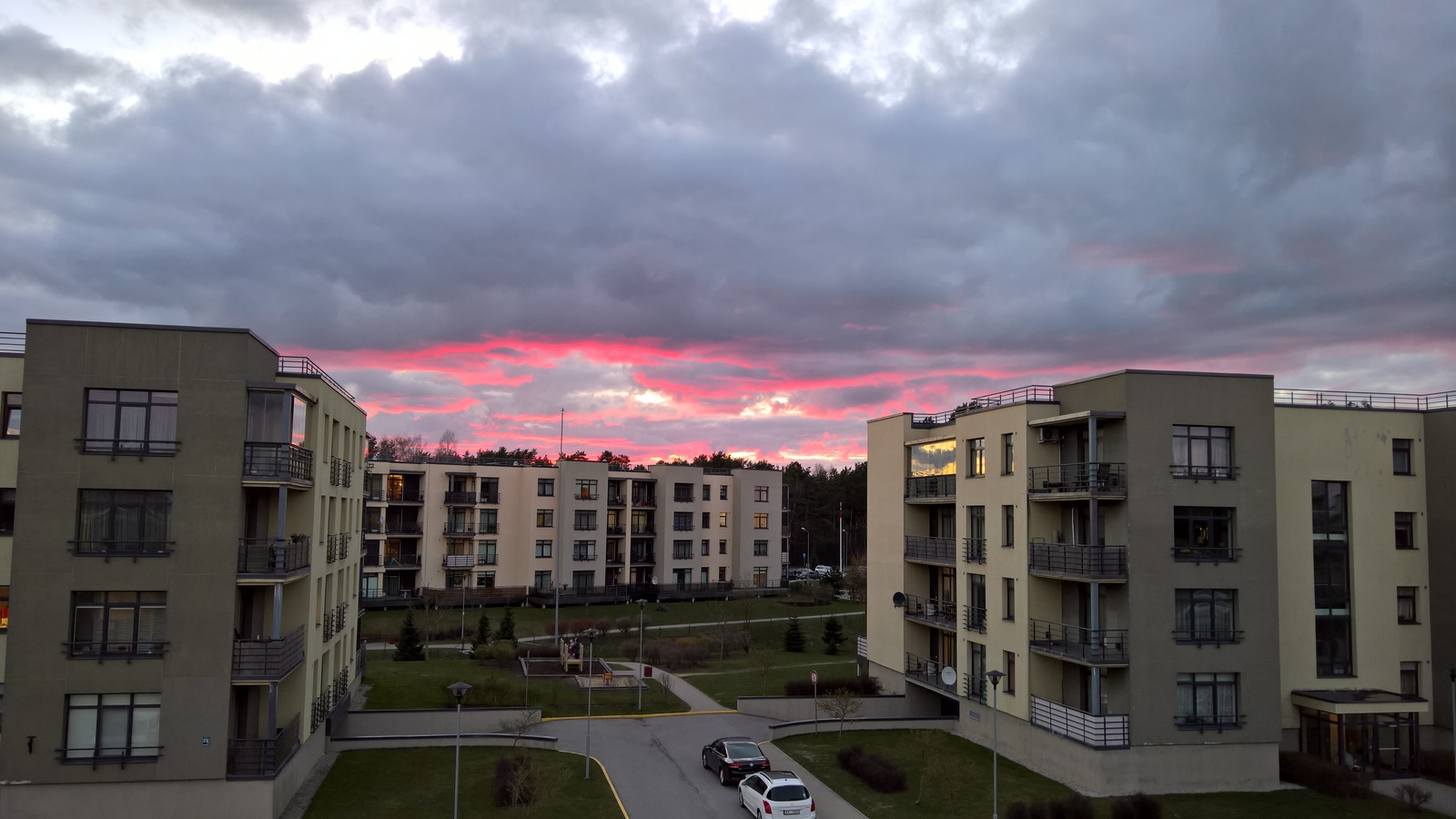 Scarlet sunsets - My, Photo on sneaker, , Sunset, My, Fishing, Longpost