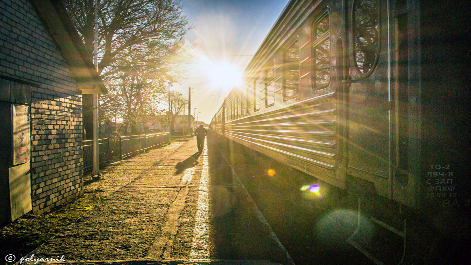 Morning in the village - My, A train, Russian Railways, Railway carriage, Station, Good morning, Пассажиры