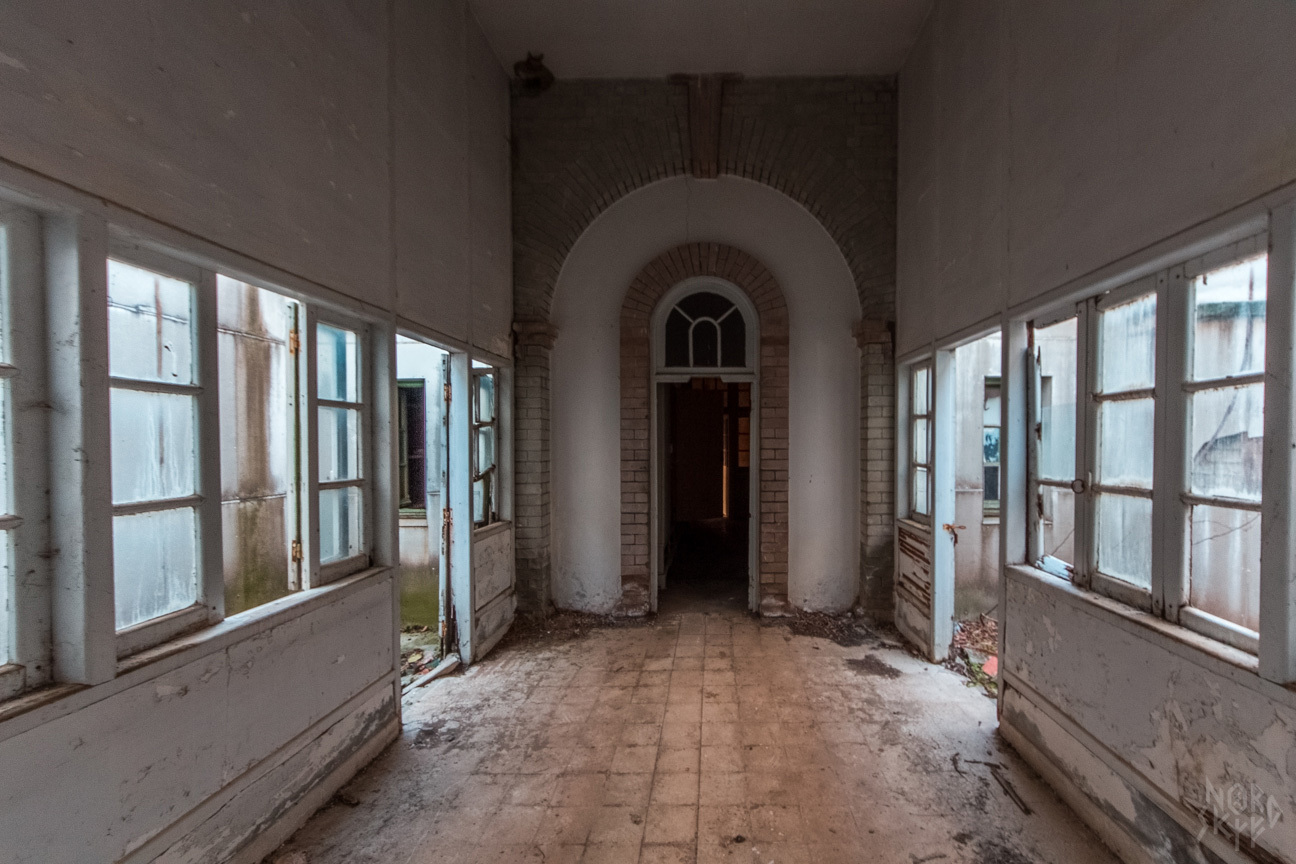 Abandoned hospital among the mountains of South Cyprus - My, Abandoned, Cyprus, Urbanphoto, Urbanturism, Urbantrip, Zabugornyurban, Longpost