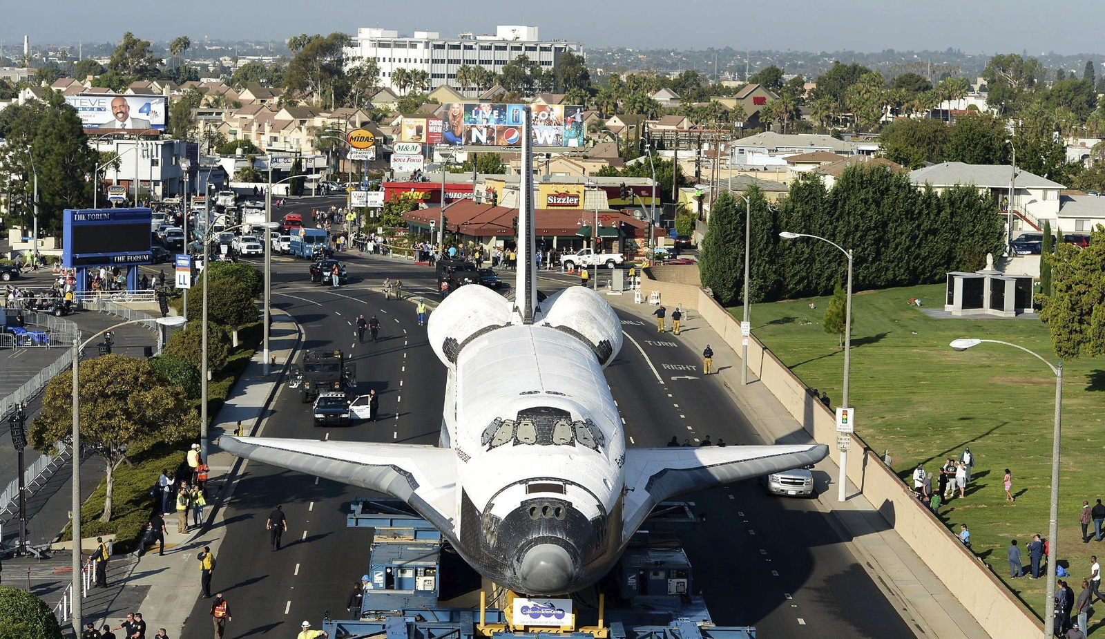 Transportation of the space shuttle - Space, shuttle, Rocket, Transportation, Unusual