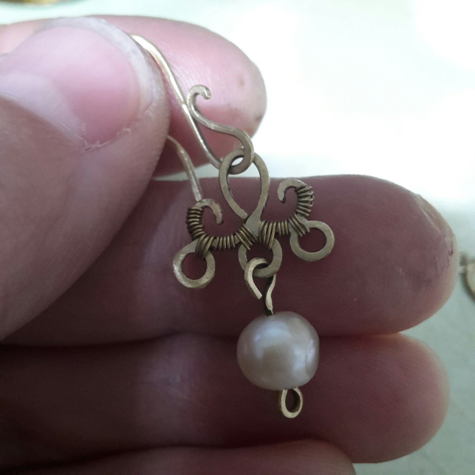 Brass earrings with pearls, part 2. - My, Needlework with process, Wire jewelry, Earrings, Longpost