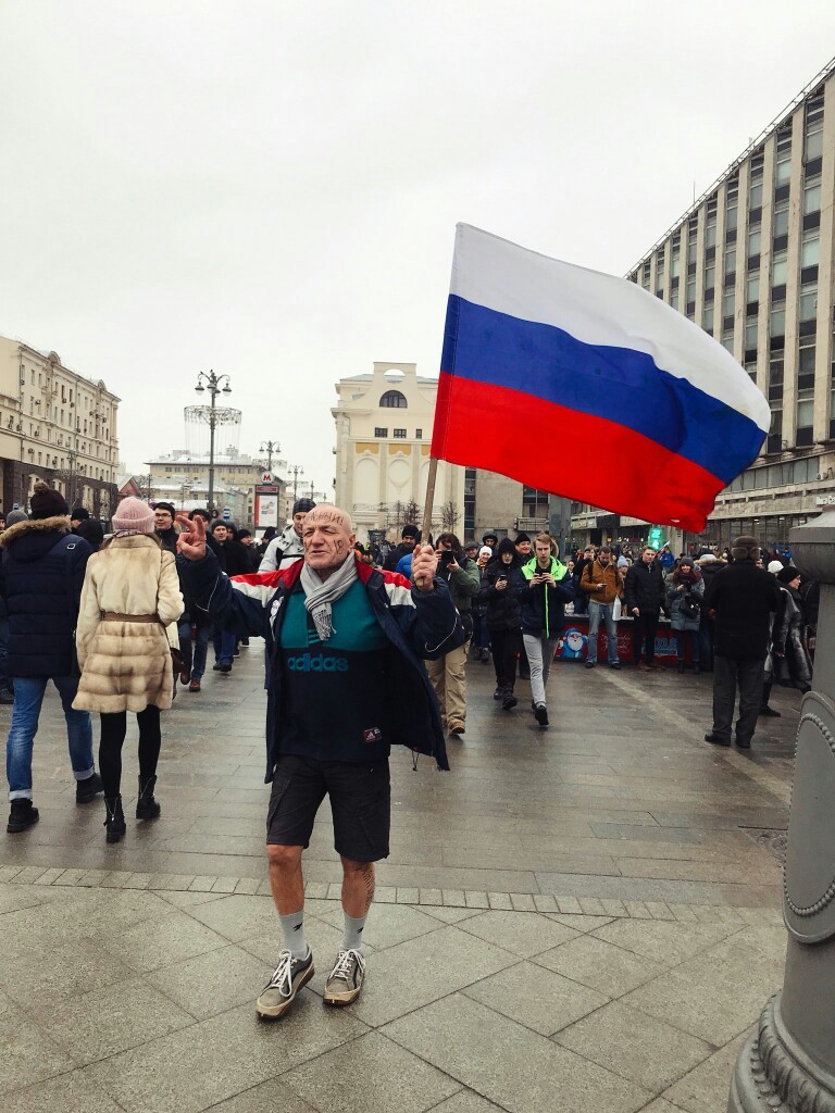 They want a choice... They will choose - Let's live! - Politics, Alexey Navalny, Electorate, Photo on sneaker, Video, Longpost