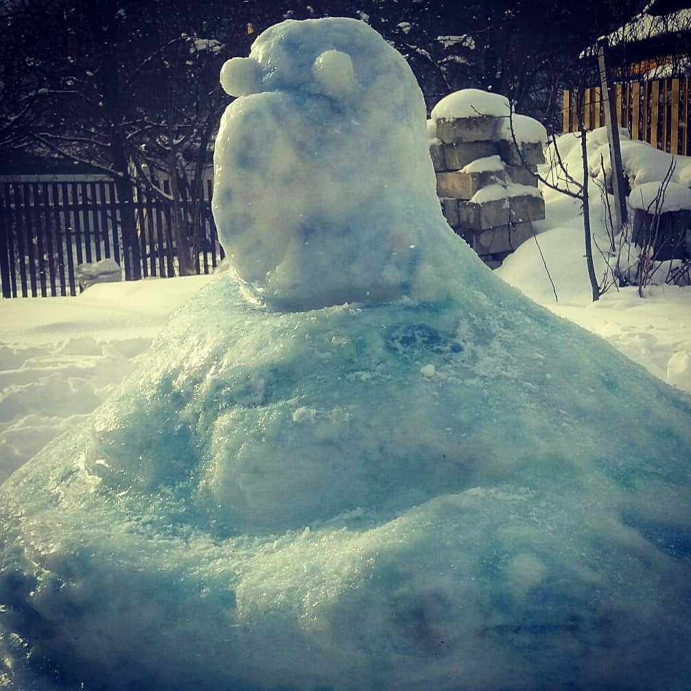 Do you remember yesterday's waiter that everyone really liked? Here he turns into Mogilev's severe ice waiter)))) #severy waiter - My, , , Mogilev, , Longpost