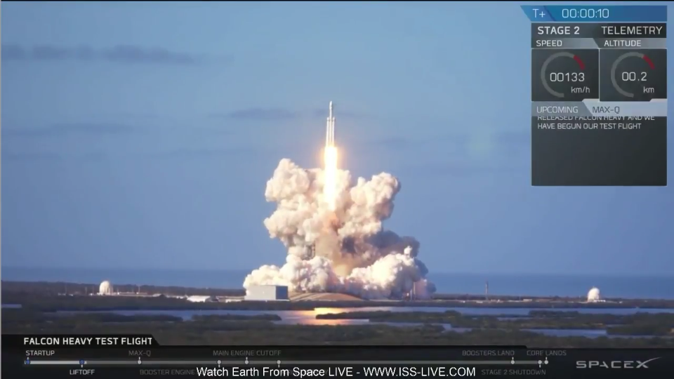 SpaceX launched the Falcon Heavy rocket. - Spacex, Falcon, Booster Rocket, Rocket, Space, Elon Musk, Longpost