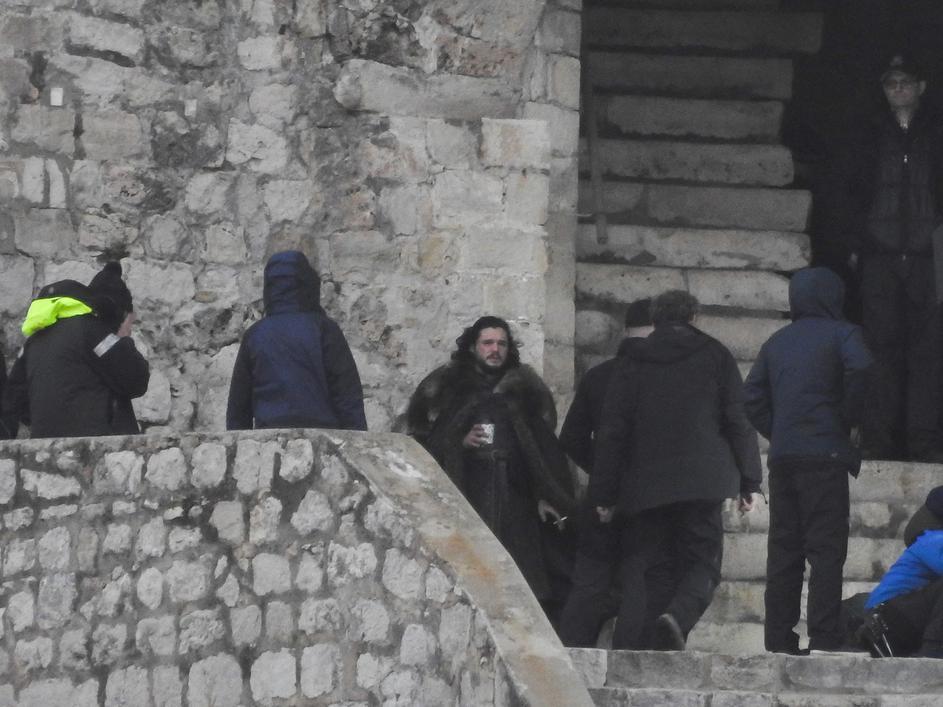 Jon Snow sips coffee and smokes on the set of the eighth season of Game of Thrones - Game of Thrones, Jon Snow, Kit Harington, Photos from filming, Foreign serials, Longpost