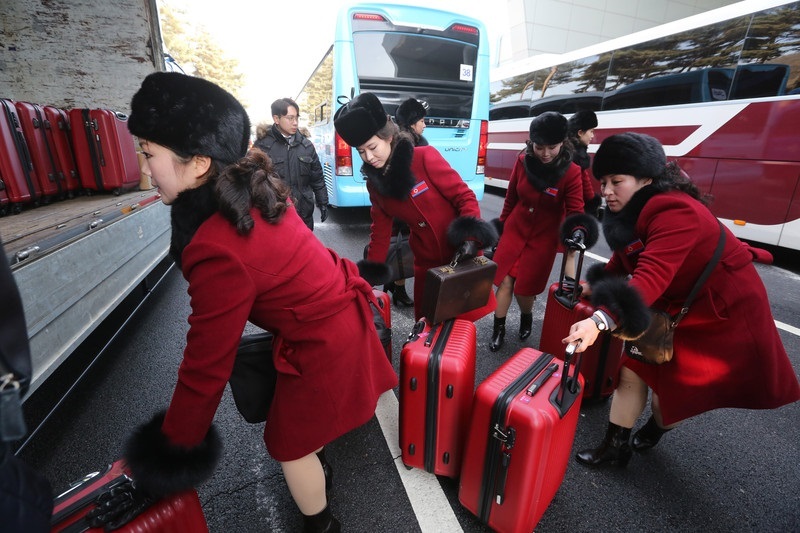 Fans from North Korea arrived at the Olympics in South Korea - North Korea, South Korea, Politics, Longpost, Olympiad