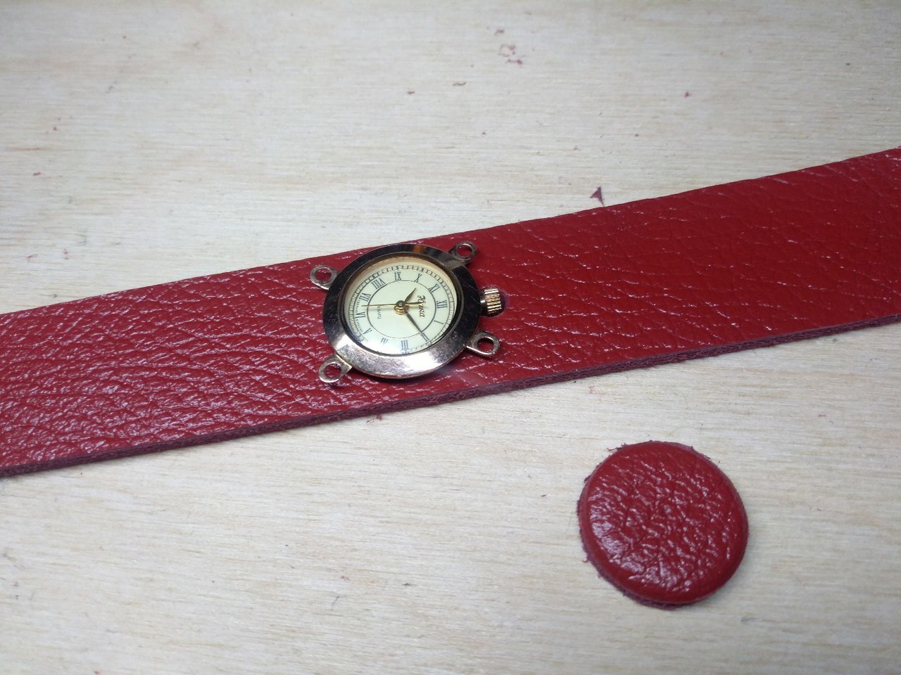 Strap for women's gold watch Nika. History of creation in photos №11 - My, Watchband, Handmade, Leather, , Wristband, Voronezh, Strap, Longpost