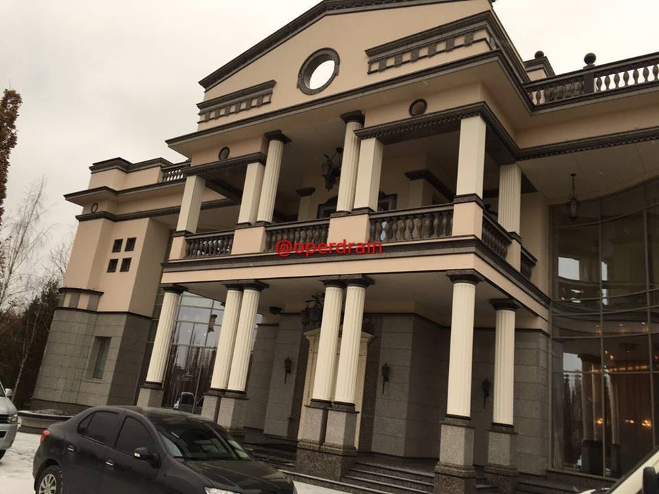 The modest dwelling of the Minister of Education of Dagestan, Doctor of Pedagogical Sciences Shakhabas Kuramagomedovich Shakhov. - Politics, Dagestan, Longpost