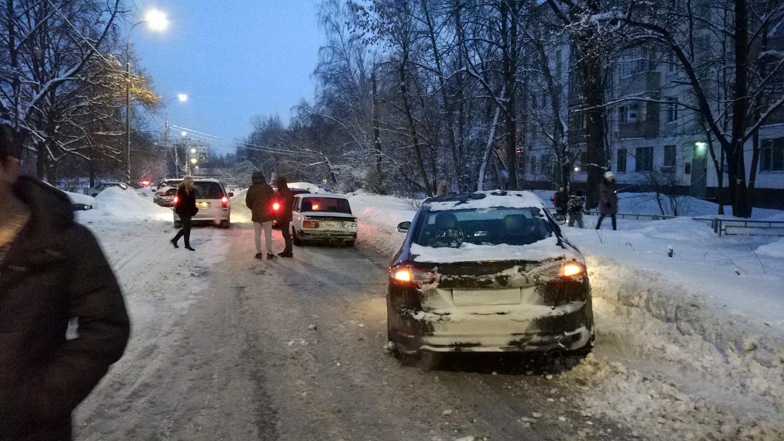 ДТП на ул. Ереванская, нужна помощь | Пикабу