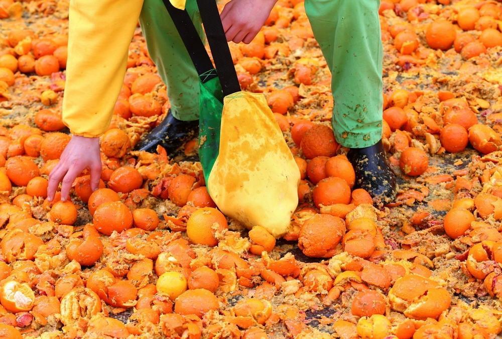 Orange fights in Piedmont - Piedmont, Italy, Orange, Folk fun, Longpost