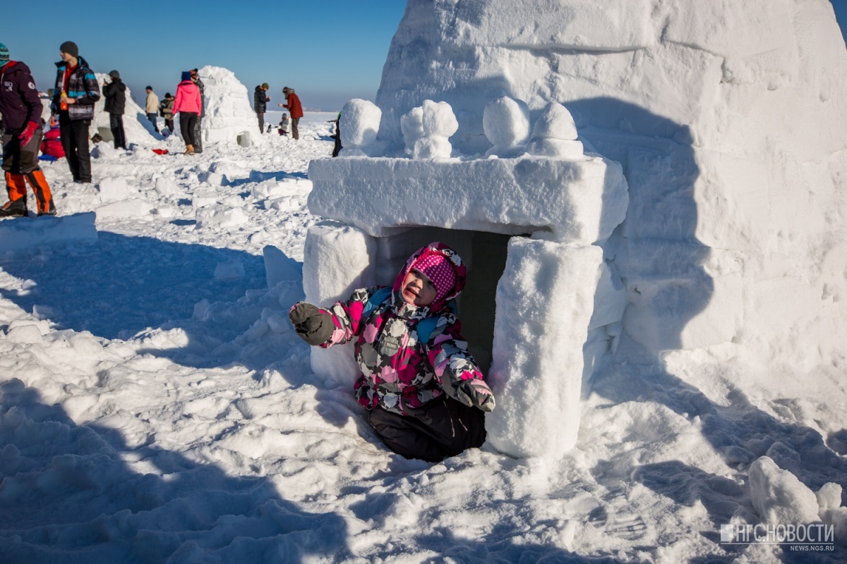 Overlooking the sea: Novosibirsk built 46 igloos on the banks of the Ob reservoir - Siberia, Novosibirsk, The festival, Reservoir, Winter, Igloo, Eskimos, Longpost