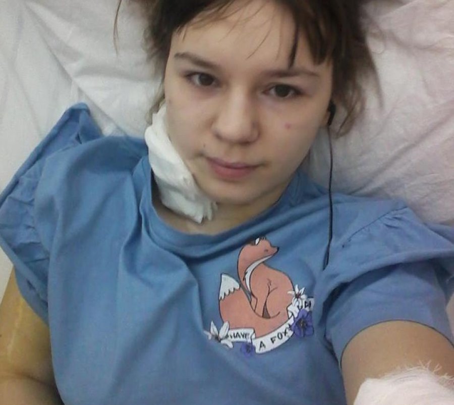 A Bryansk policeman asks for help for 19-year-old Masha Guseva and her mother. - Oncology, Charity, Bryansk, Longpost