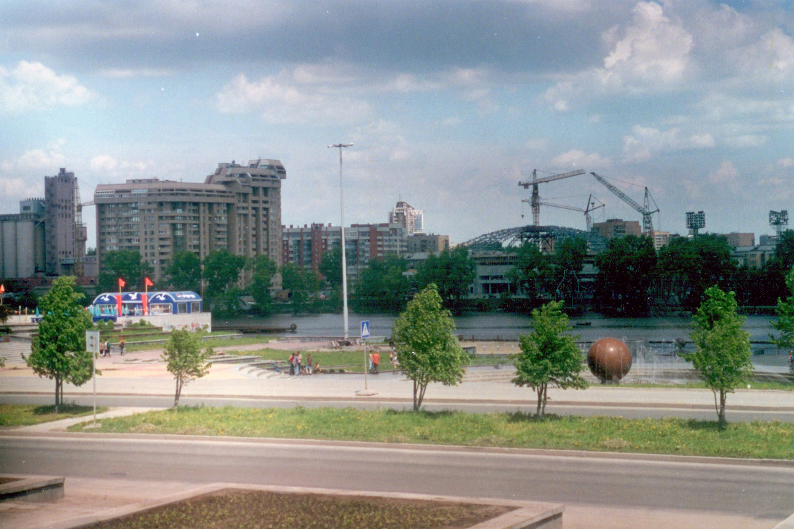 Yekaterinburg-2002 vs Yekaterinburg-2017 - Yekaterinburg, The photo, 2002, 2017, Longpost