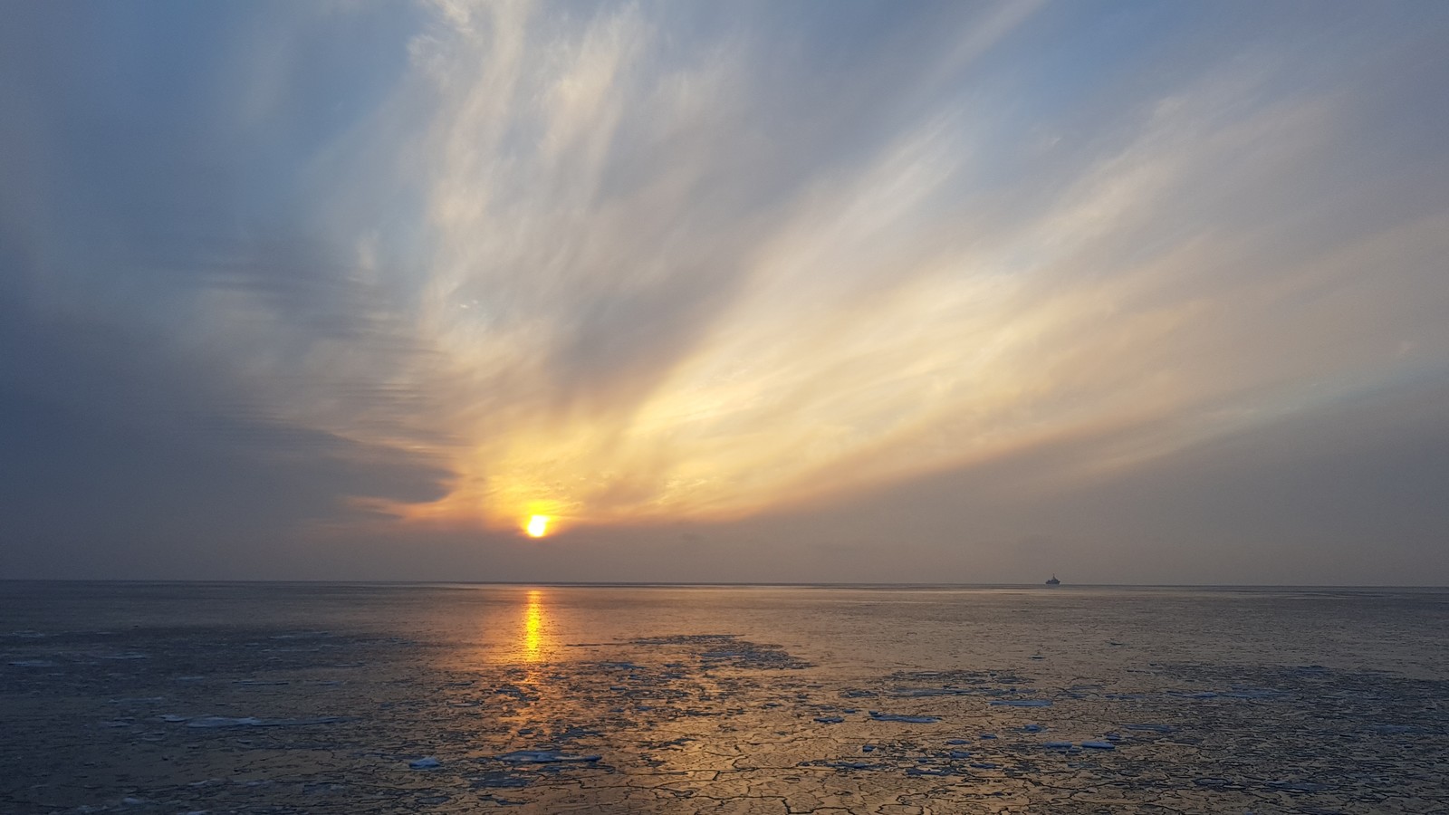 Exit to the sea. - My, Sea, Ice, The photo, Navy, Longpost