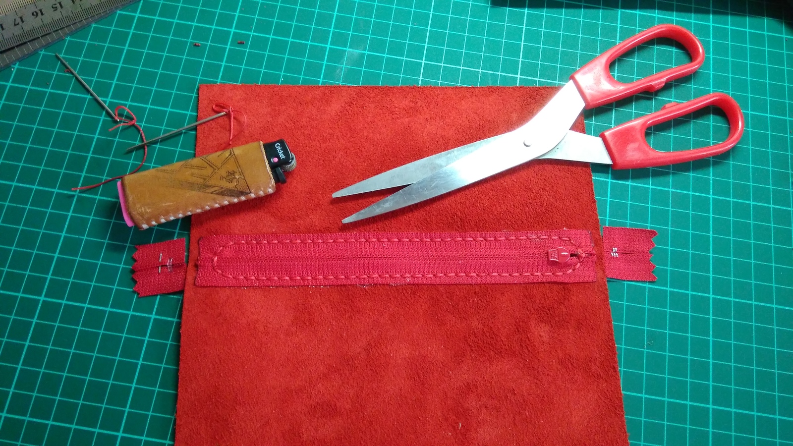 Wallet in red part 1. - My, Needlework with process, Leather craft, Master Class, Wallet, Longpost