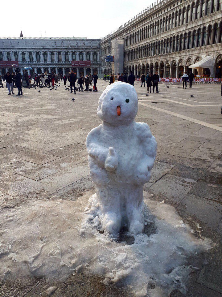 And it's snowing in Venice. - Venice, Palazzo, Longpost