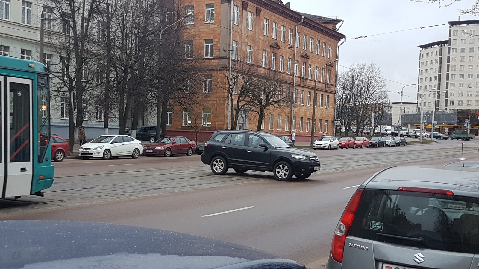 Parking? Yes, I'll just leave the car here... - Minsk, Tram, Road, Town, Parking, The photo, Negative