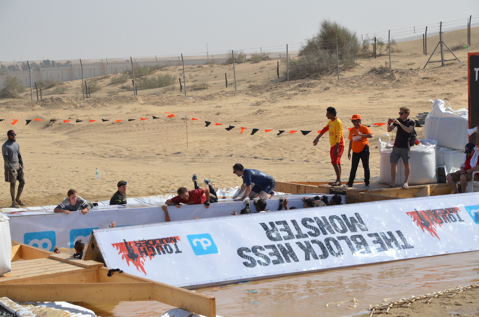 Desert Survival Race Tough Mudder Dubai (long post) - My, Dubai, Competitions, Dirt, Run, Desert, UAE, Longpost, The photo