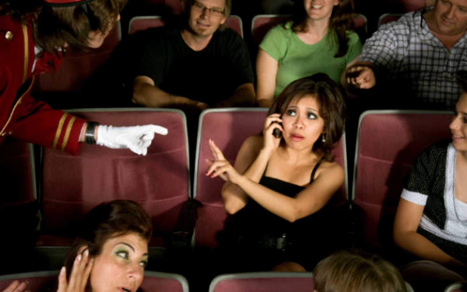 About mobile phones in the theater - Theatre, Mobile phones, The culture