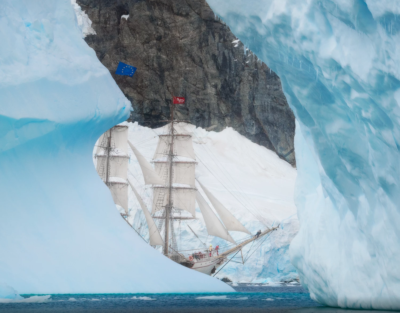 Hidden Beauty - Ship, Bark, Europe, Antarctica, Strait, Nature, The photo