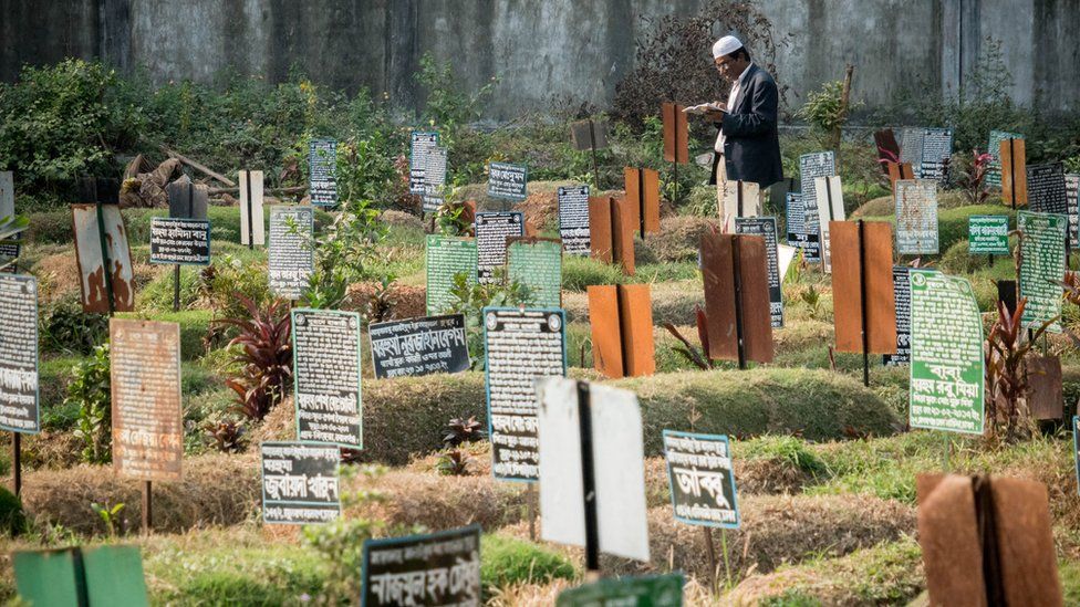 The city that ran out of place for the dead - Cemetery, Bangladesh, Longpost