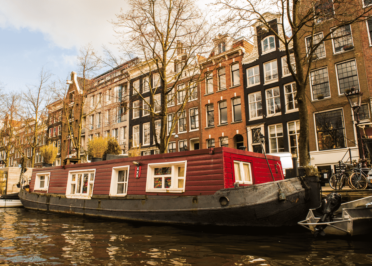 Water houses in Amsterdam - Netherlands (Holland), Longpost, House on the water, The property, Holland, Netherlands, Amsterdam, My