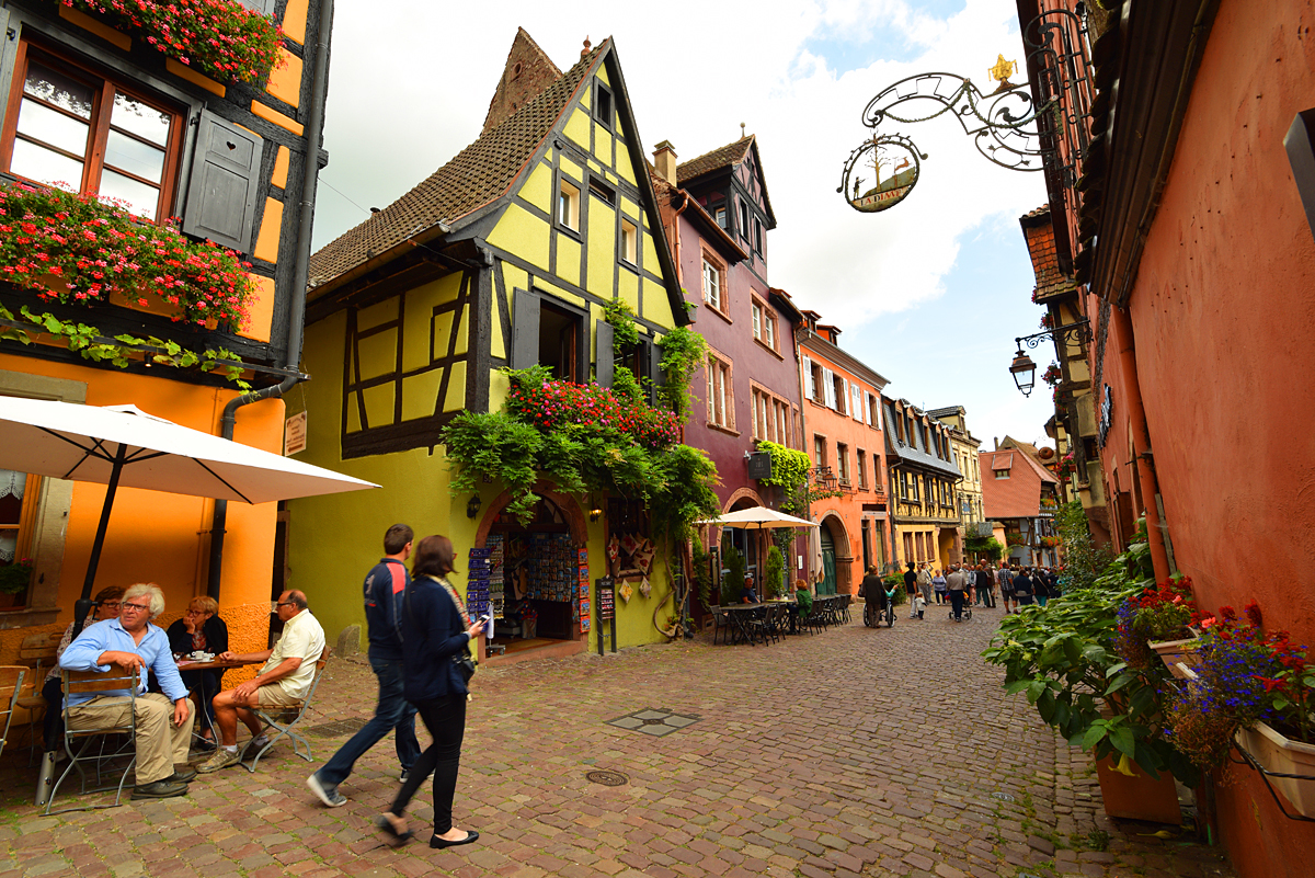 Riquewihr: village-cake :) - , Commune, Half-timbered, Riesling, Alsace, Longpost, France