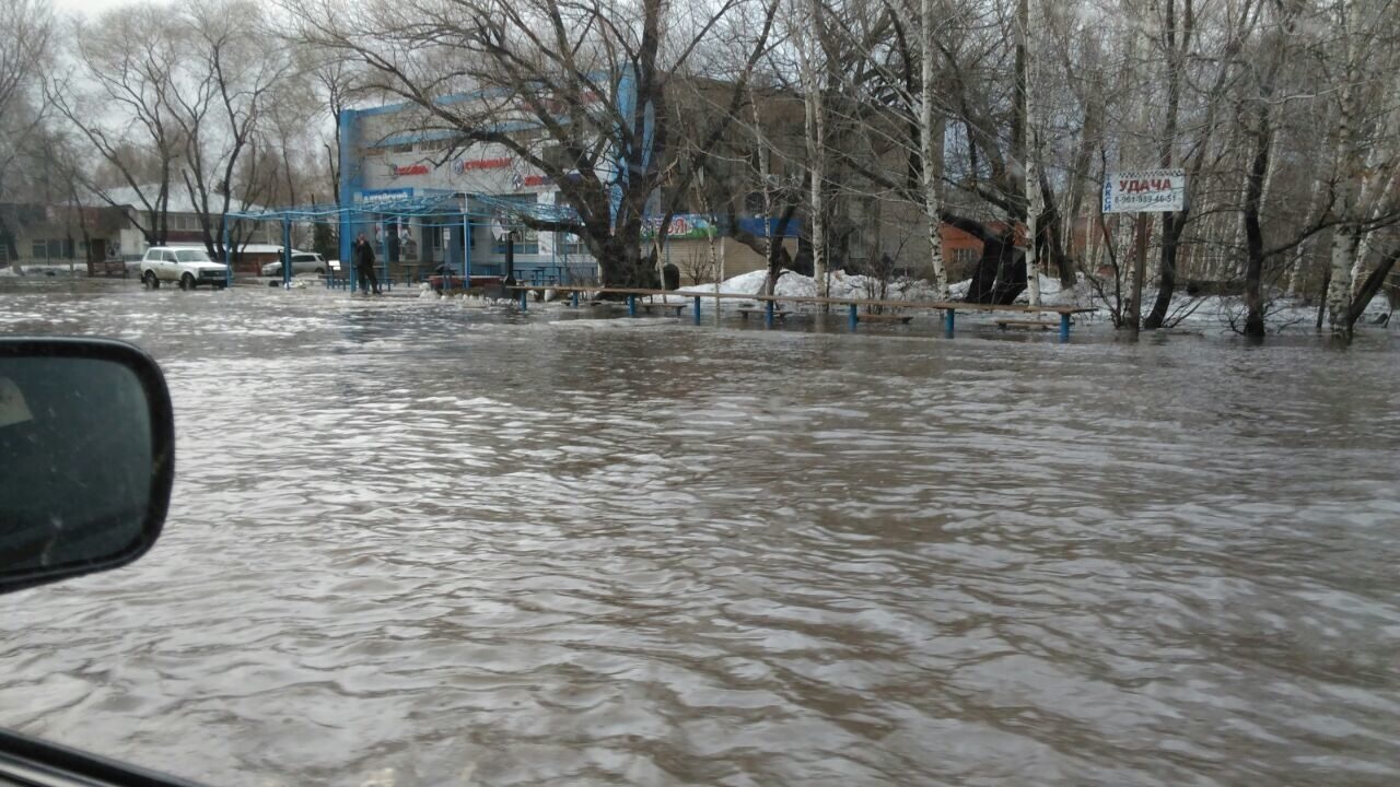 Elements hit the Altai Territory, it has been snowing with rain for a day, villages and cities in the water - My, Потоп, Altai region, Longpost, Altai Republic