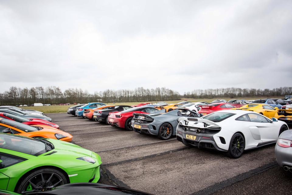 Meeting of supercar owners at the Brantingthorpe training ground in Leicester - Auto, Supercar, Lamborghini, Ferrari, Aston martin, Bugatti, Porsche, Mercedes, Longpost