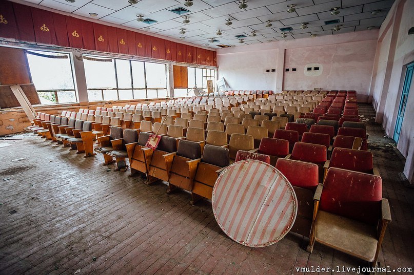 Abandoned pioneer camp in the Caucasus - life after people - Abandoned, Camp, the USSR, Atmospheric, Longpost, Pioneer camp, Caucasus, The photo