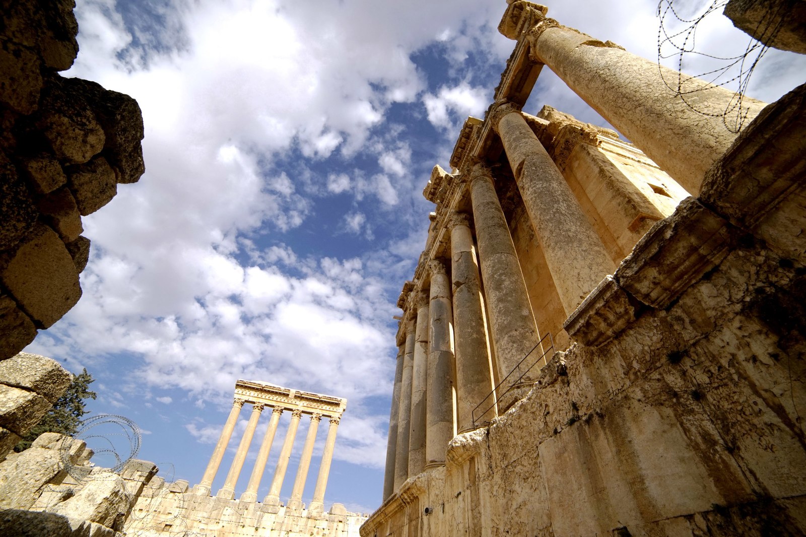 Lebanon - Baalbek - My, Lebanon, Baalbek, Travels, Rome, Antiquity, Ruin, Longpost, The photo