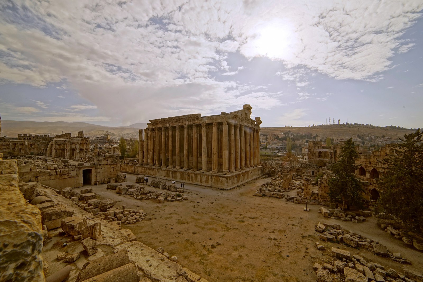 Lebanon - Baalbek - My, Lebanon, Baalbek, Travels, Rome, Antiquity, Ruin, Longpost, The photo