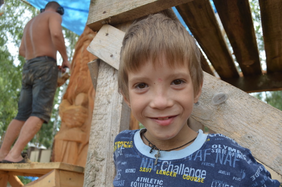 Kid with a chainsaw - My, Alexander Ivchenko, Chainsaw sculpture, Chainsaw, Veles, Perun, Svarog, Wood carving, Longpost, Video