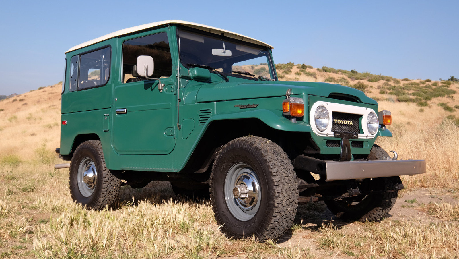 «Абсурдно оригинальный» 40-летний «Крузак» выставили на продажу - Land Cruiser FJ40, Toyota, Длиннопост